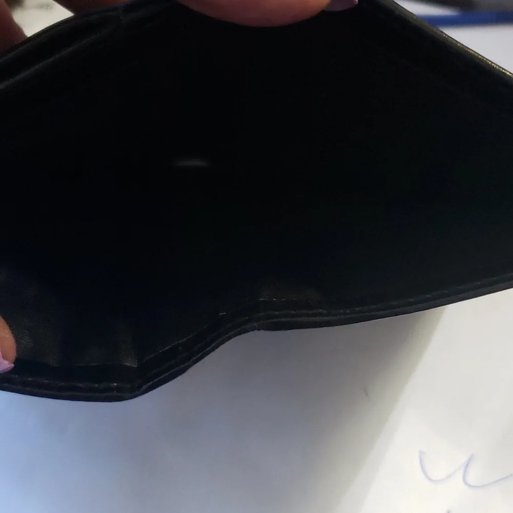 Salvatore Ferragamo Black Leather Wallet. Small continental size - Picture 5 of 9